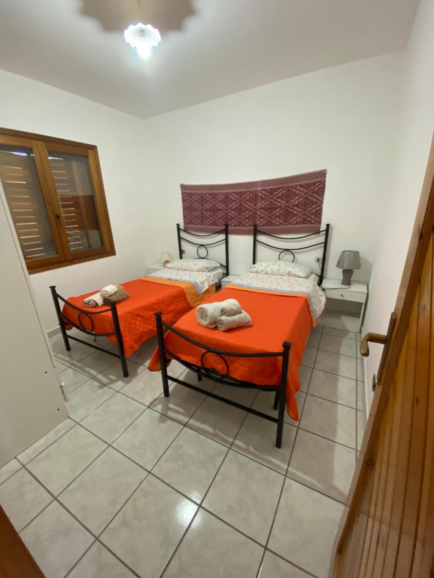San Teodoro Centro Villa Екстериор снимка